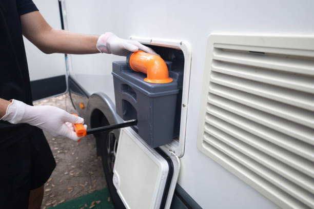 Portable Toilet Options We Offer in Fairchild Af, WA